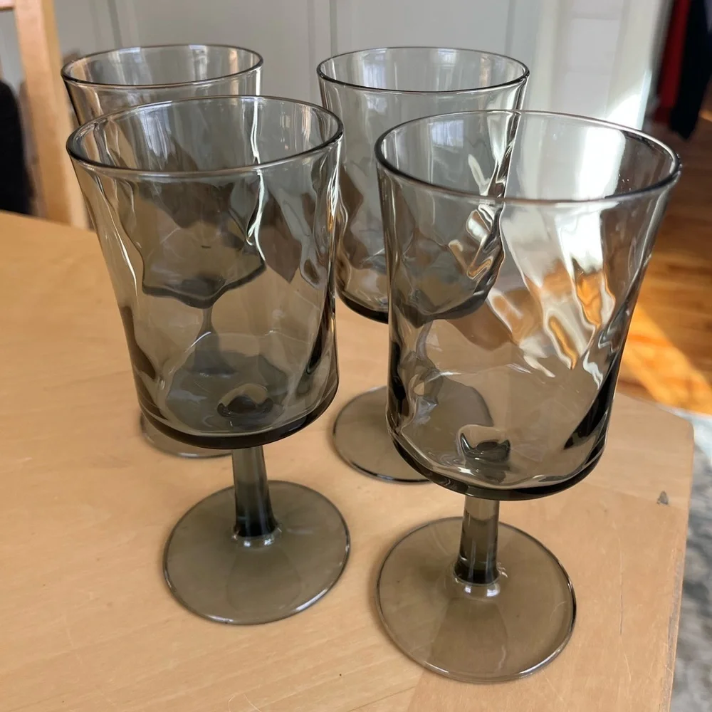 Vintage Libbey Smoke Gray Optic Swirl goblet set of 4, 8 oz.